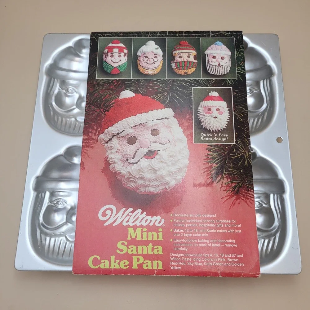Vintage 1983 Wilton Mini Santa Cake Pan 4 Cavity Aluminum Christmas 2105-4692